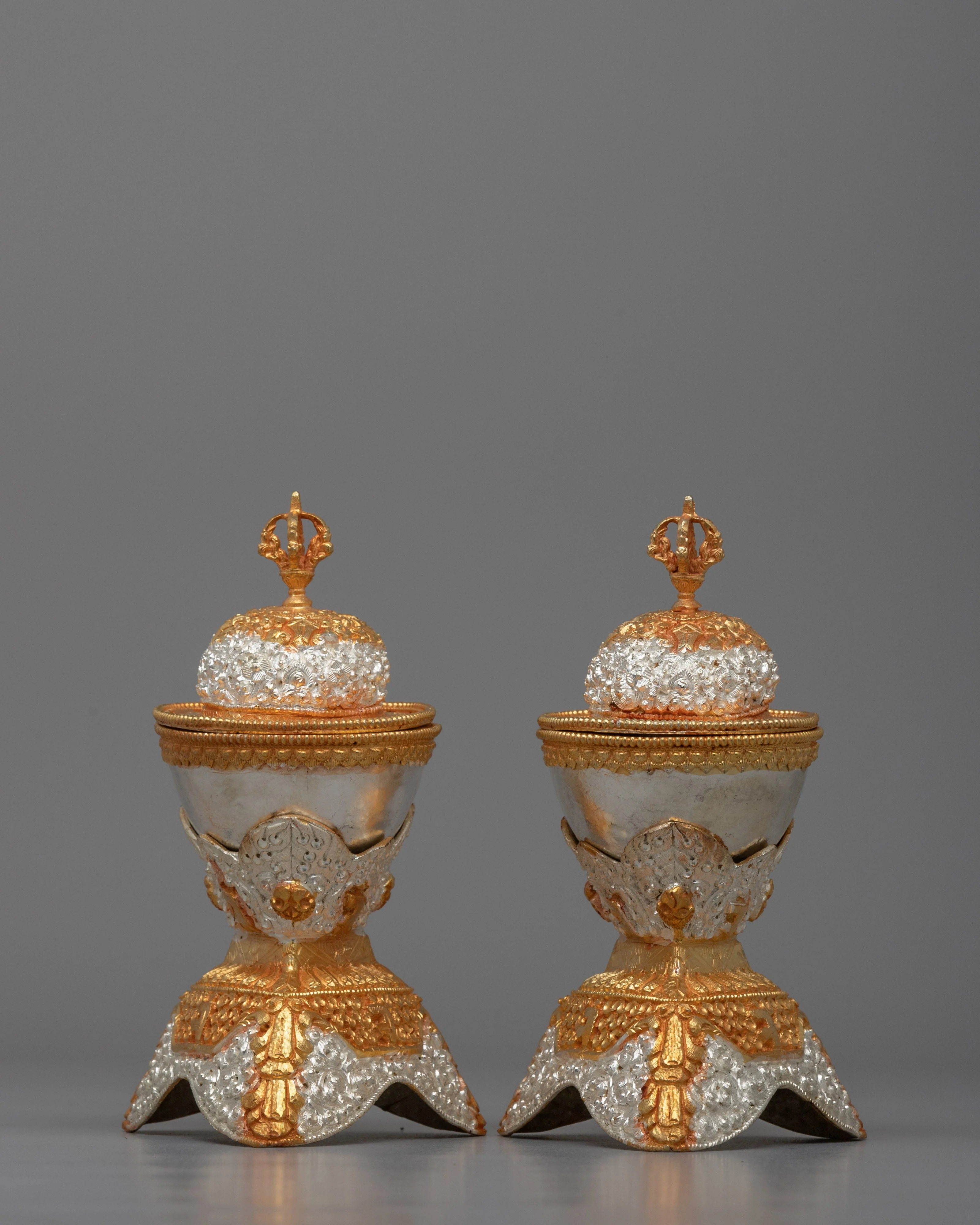 Kapala: Ý nghĩa thực sự sau biểu tượng chén sọ trong tantra.