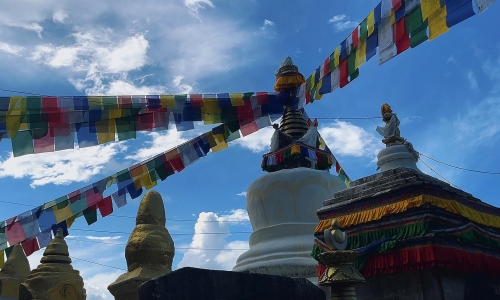 Bảo tháp Namo Buddha – Ngọn Tháp Thiêng Giữa Mây Ngàn Nepal