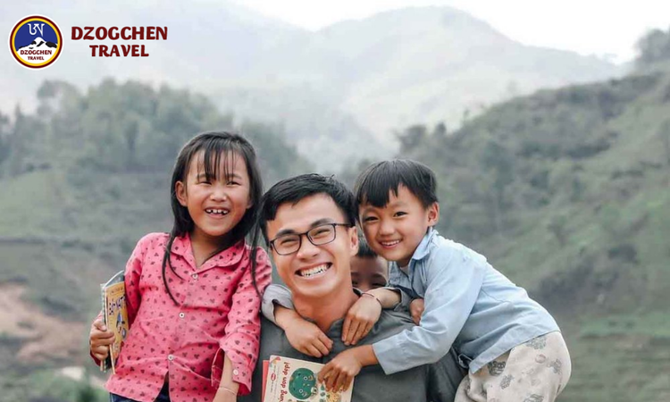 Dzogchen Travel du lịch bằng trái tim tại Dzogchen