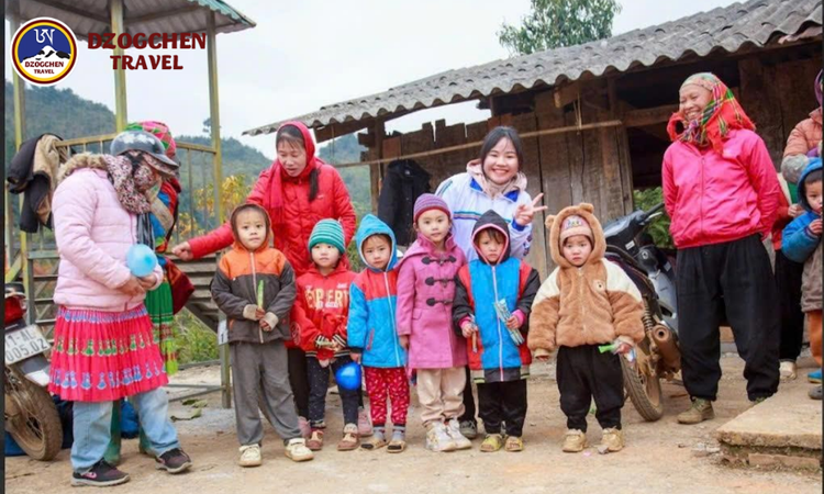 Hành trình thiện nguyện tại Dzogchen